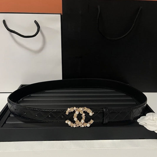 Pearl & Crystal Arc Buckle Belt | Black Quilted Leather