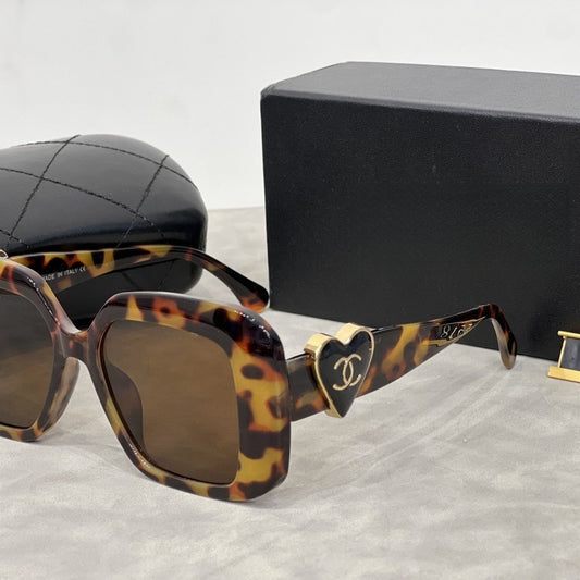 Women Vintage Fashion Narrow Square Frame UV Protection Sunglasses