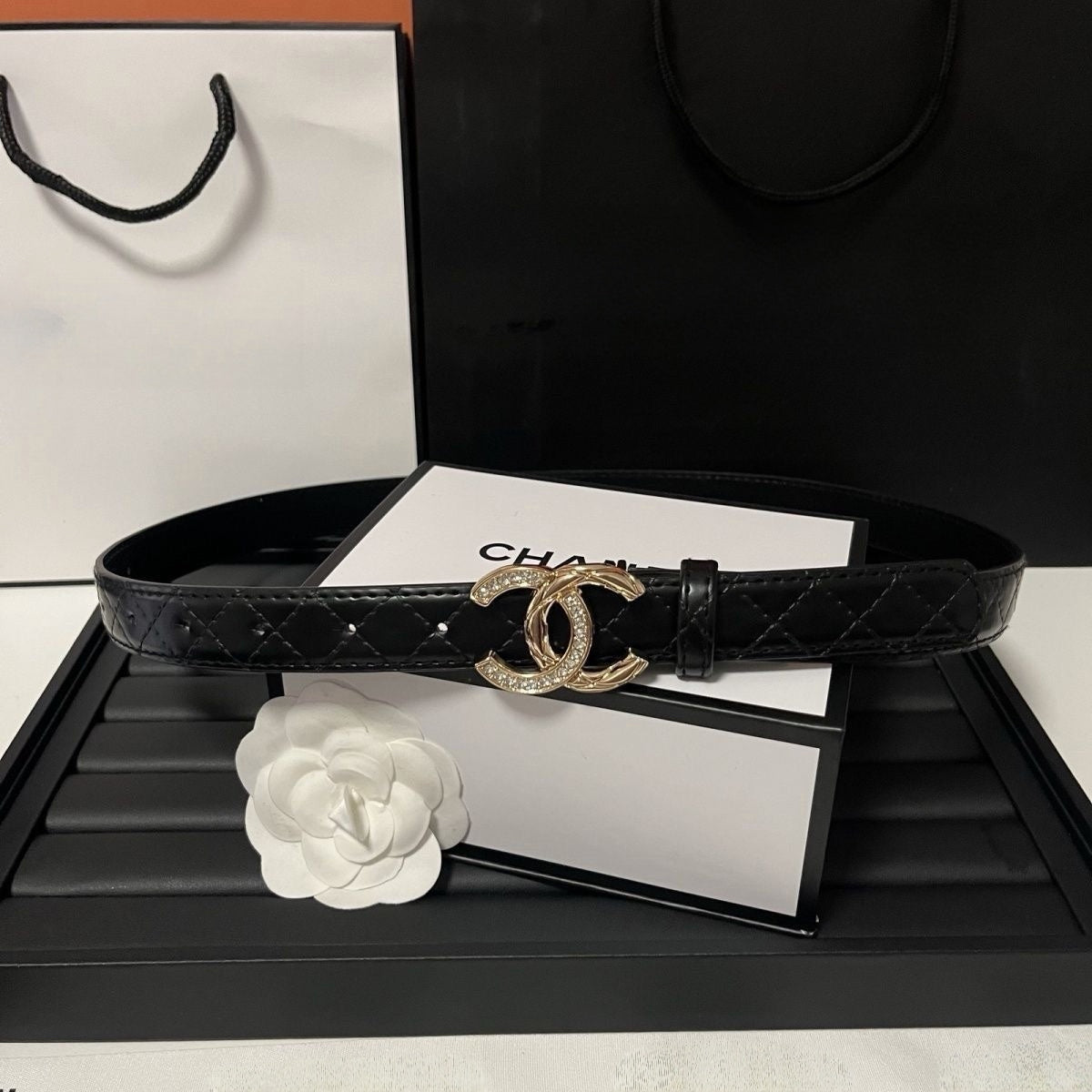 Women's Fashion Belt  | Black Quilted Leather Belt with Crystal Double-Arc Buckle