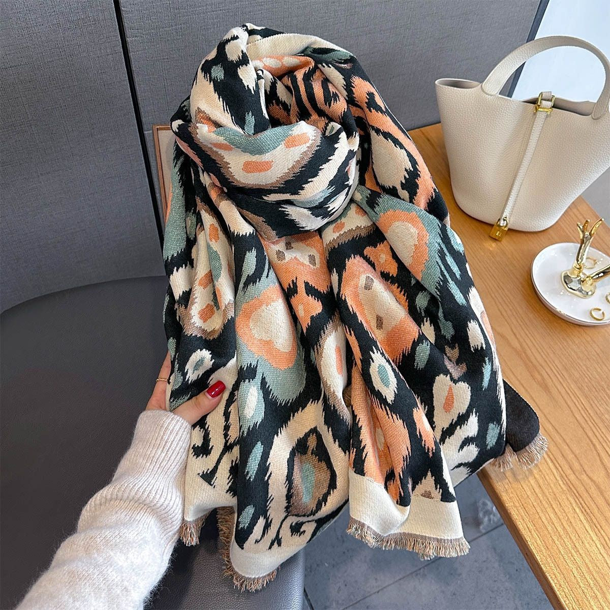 Bohemian Diamond Pattern Faux Cashmere Shawl