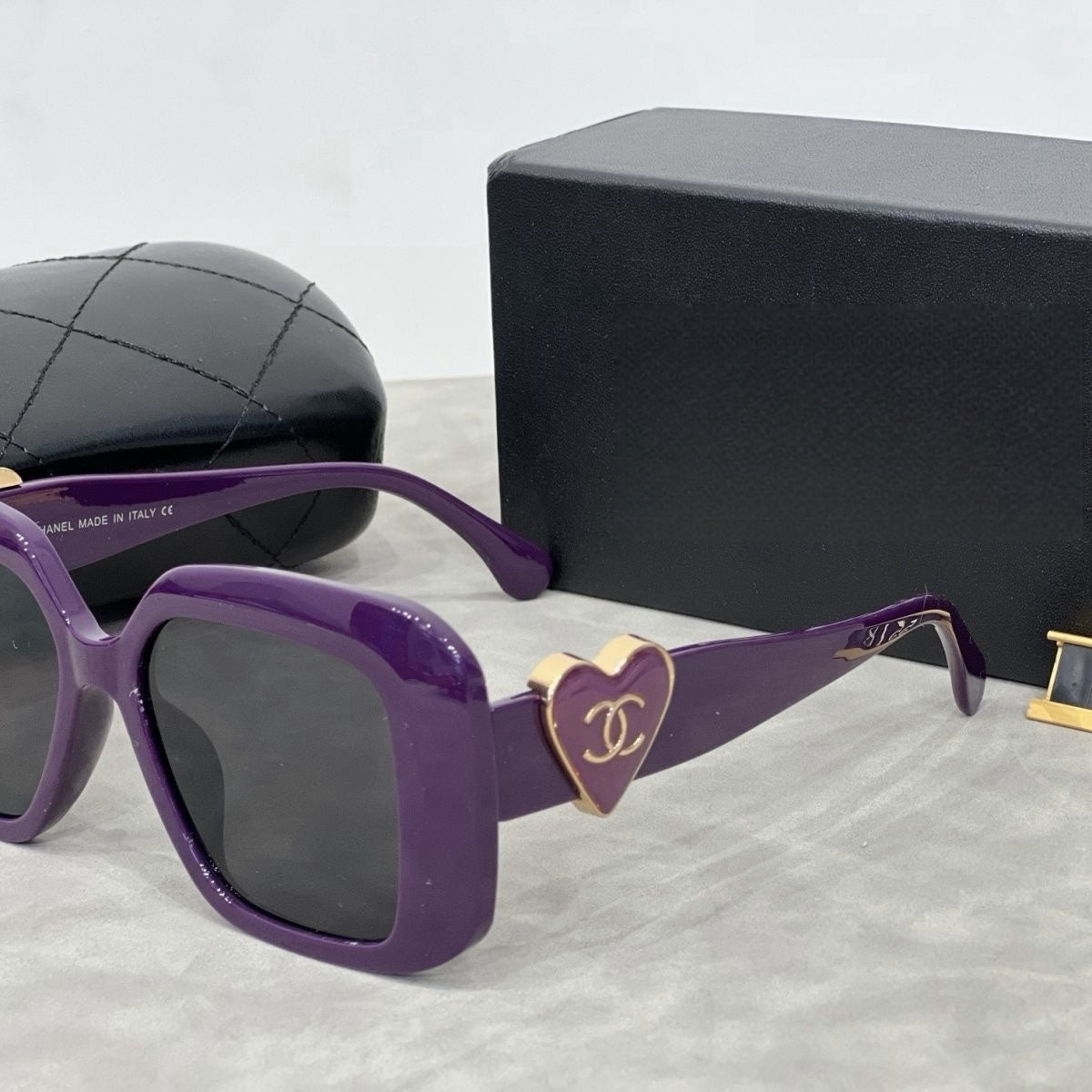 Women Vintage Fashion Narrow Square Frame UV Protection Sunglasses