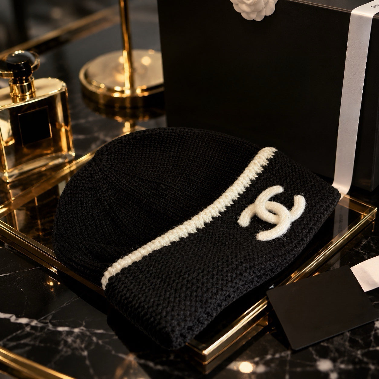 Women's Fashion Lined Beanie Knitted Hat Snow Cap